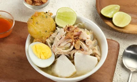 Soto Banjar: Perpaduan Ayam Suwir Dan Rempah Dari Nusantara