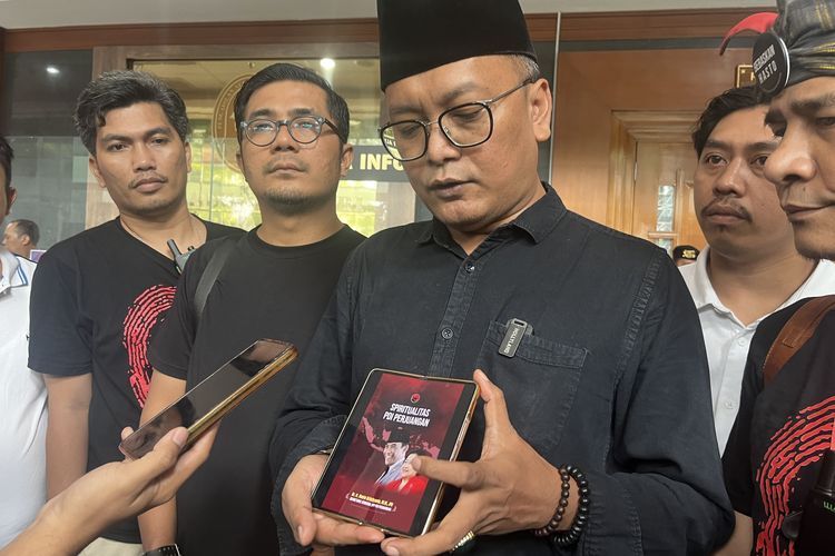 Hasto Kristiyanto Tulis 5 Buku Selama Di Tahan Di Rutan KPK